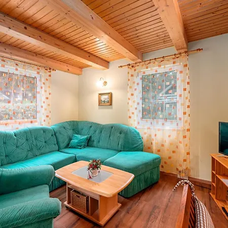 Nyaraló Ferienhaus Gudrun Erdgeschoss *